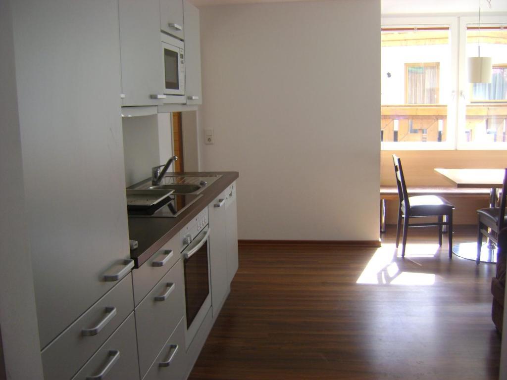 Almandin Apartments 伊施格尔 客房 照片